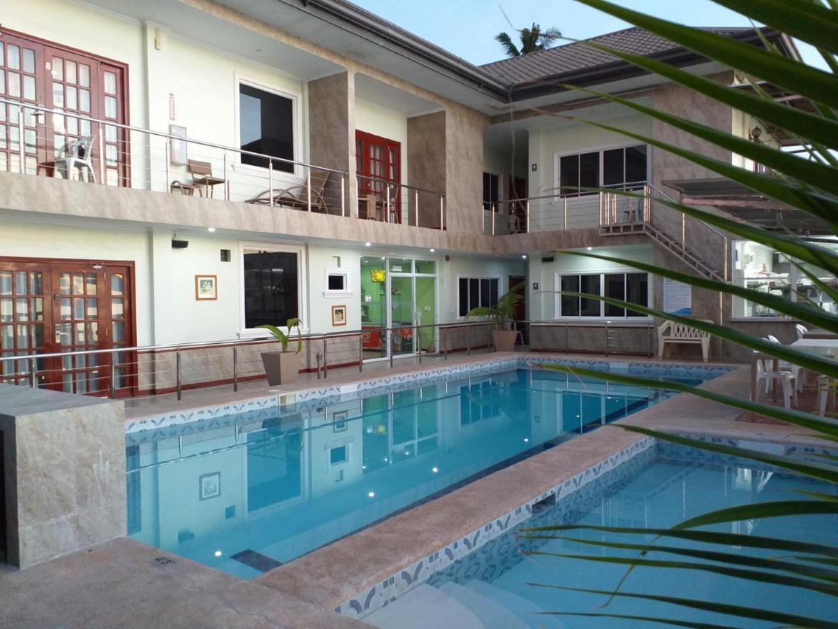 Ocean Breeze Resort Toledo Exterior photo