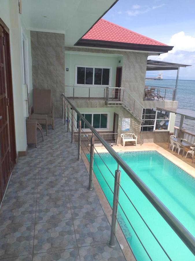 Ocean Breeze Resort Toledo Exterior photo